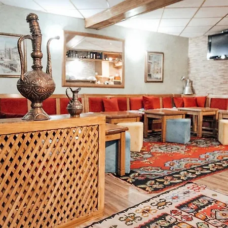 In Guest - Pansion Stari Grad